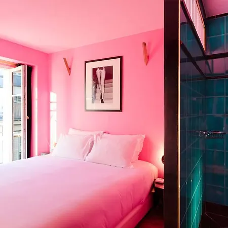 Hotel Grand Amour Paris