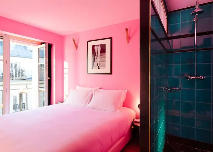 Hotel Grand Amour Paris